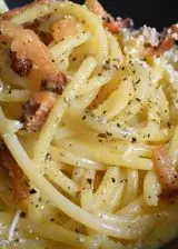 Ricetta Carbonara con spaghettoni Senatore Cappelli e uova fresche" Naturelle"