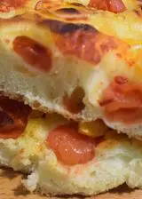 Ricetta Focaccia pugliese con cipolla di Tropea.