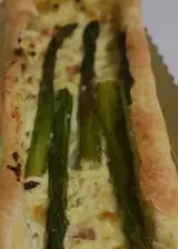 Ricetta Torta salata con asparagi ricotta e spek.