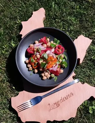 Ricetta Insalata di ceci precotti e peperoni di Loredana1