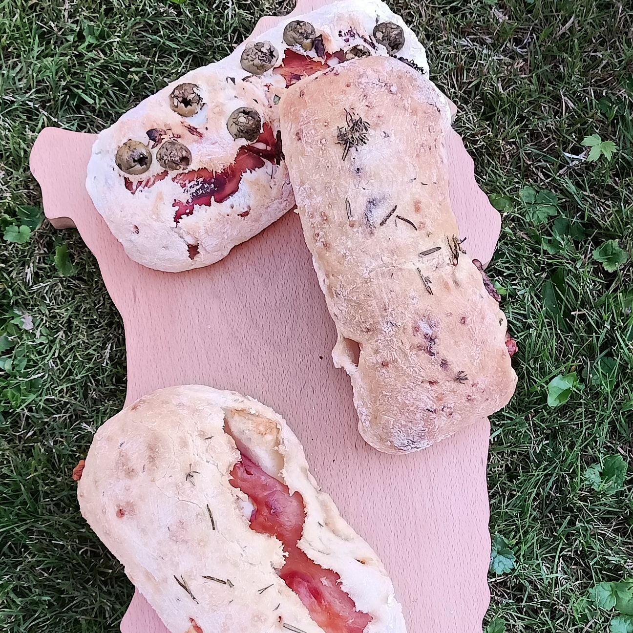 Panfocaccia glutenfree con prosciutto e scamorza