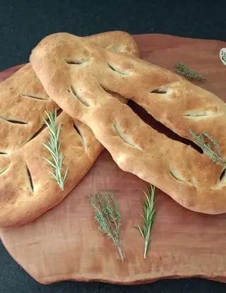 Ricetta Fougasse con timo e rosmarino di Loredana1