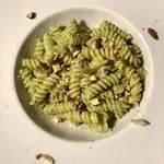 Ricetta Fusilli al pesto di zucchinette e mandorle al profumo di menta