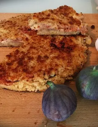 Ricetta Torta rustica di pane con bufala, prosciutto crudo e fichi di cuochinaperpassione