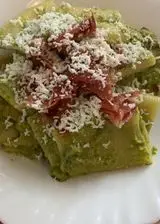 Ricetta Paccheri con vellutata di zucchine, noci, speck e pecorino