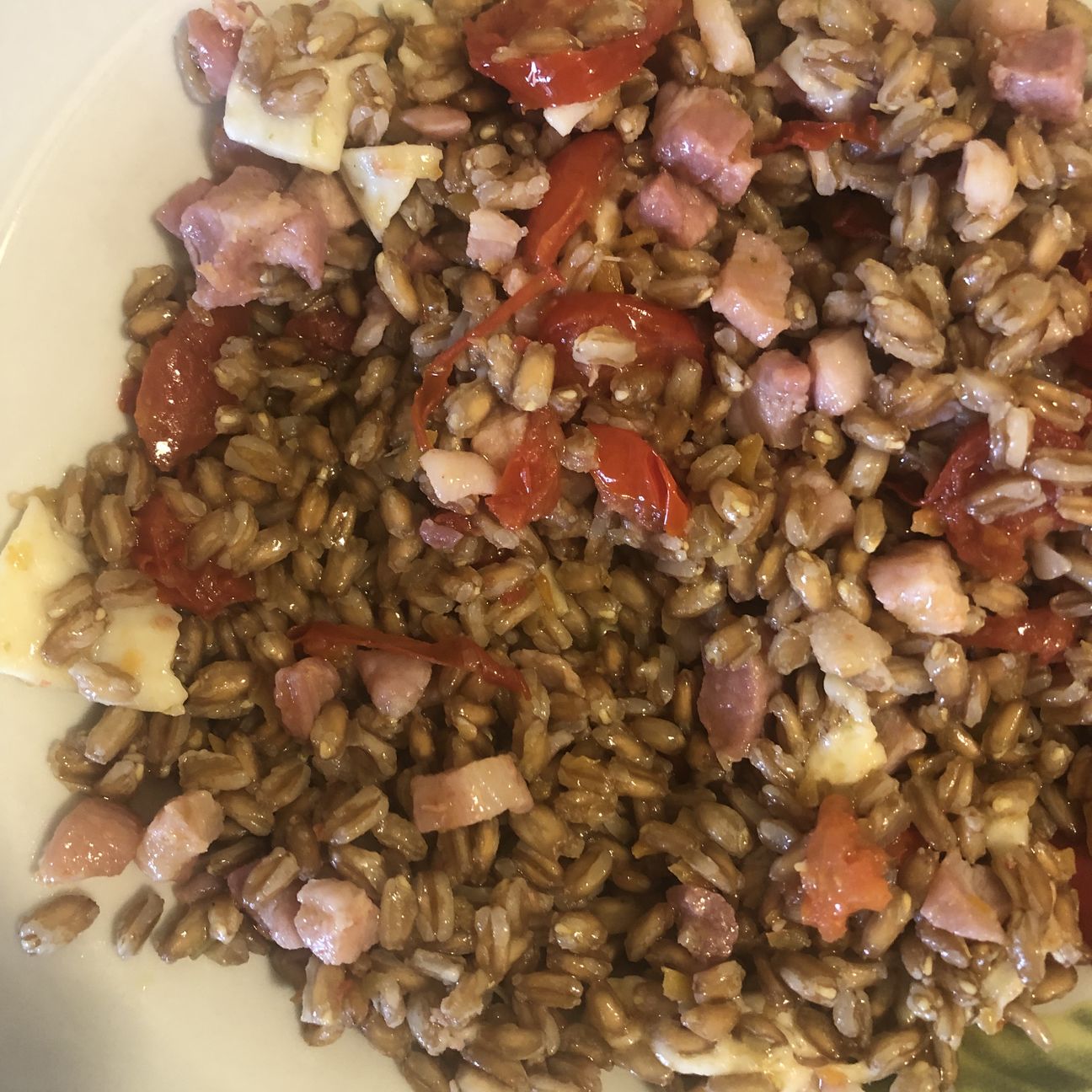 Farro con pachino e pancetta