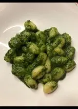 Ricetta Gnocchi al pesto di rucola