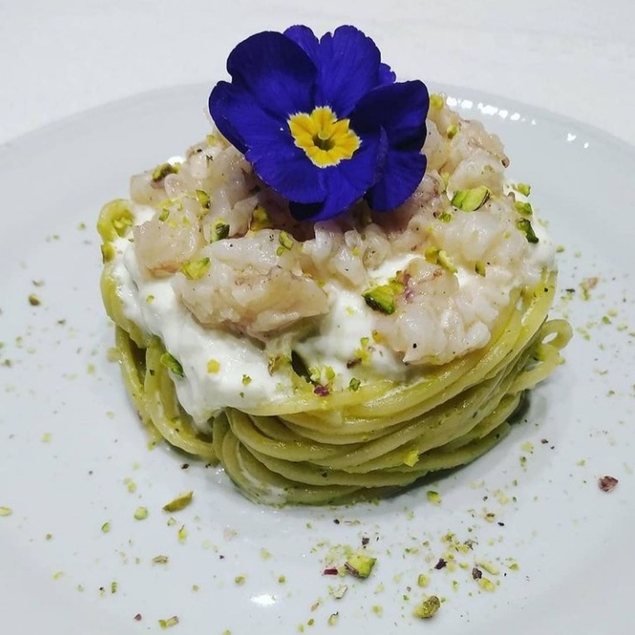 Spaghetto dai sapori di terra e mare