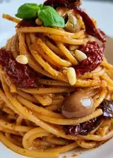 Ricetta Spaghetti con pesto di pomodorini secchi
