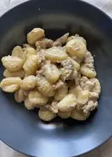 Ricetta Gnocchi di patate con funghi e salsiccia