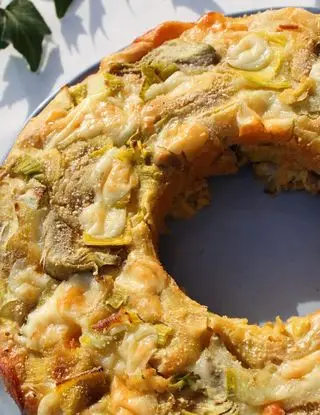 Ricetta Ciambellone con carciofi, porri e formaggio Asiago di laura392