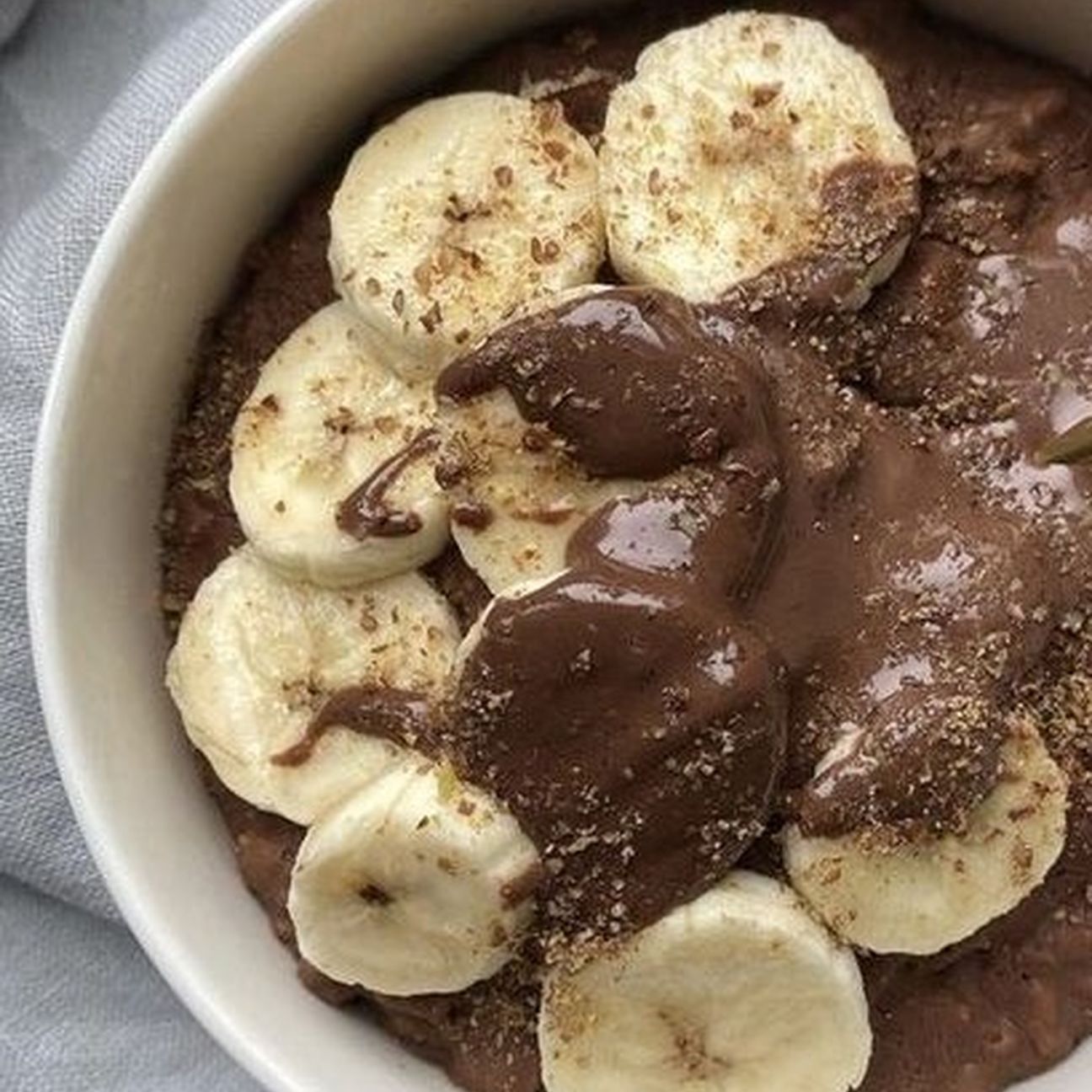 Porridge al cioccolato e banana