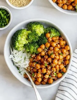 Ricetta Insalata di riso, broccoli e ceci di Magno