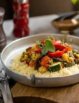 Ricetta Cous cous con verdure saltate di Magno