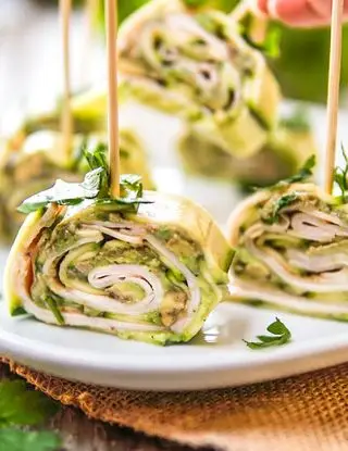 Ricetta Girelle di zucchine, fesa di tacchino e avocado di Magno