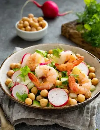 Ricetta Insalata di gamberi con ravanelli sedano e ceci di Magno