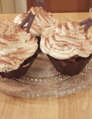 Ricetta Coppette di cioccolato fondente con crema di marroni al rum e arancia e panna montata di nicoletta0
