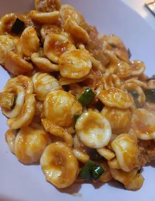 Ricetta Orecchiette con zucchine tonno e passata di pomodoro di stefanosiondino