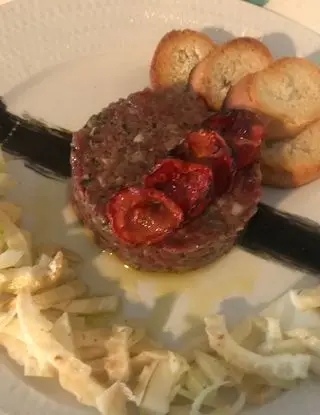 Ricetta Tartare mediterranea di manzo di adacheboona