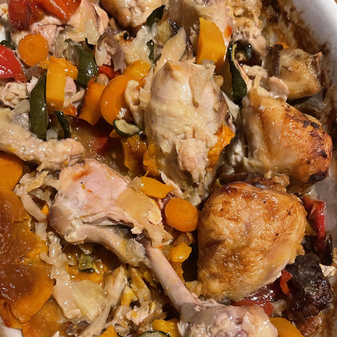 Cosce di pollo sfilacciate al forno