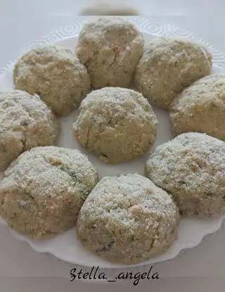 Ricetta Polpette di zucchine e ricotta di stella._.angela