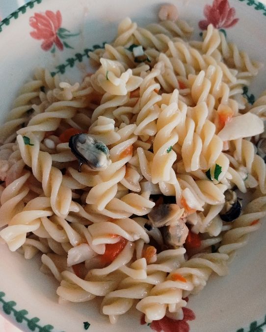 fusilli ai frutti di mare e pomodorini🐟🦐