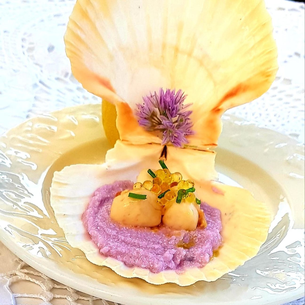 noci di capesante in salsa di cavolo viola