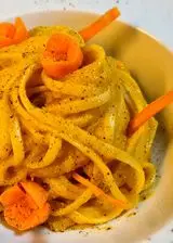 Ricetta Linguine al pesto di carote.