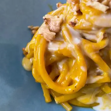 Ricetta Spaghettoni zucca, gorgonzola e noci di lomagnafoodblog