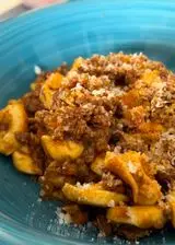 Ricetta Tortellini emiliani al ragù alla bolognese