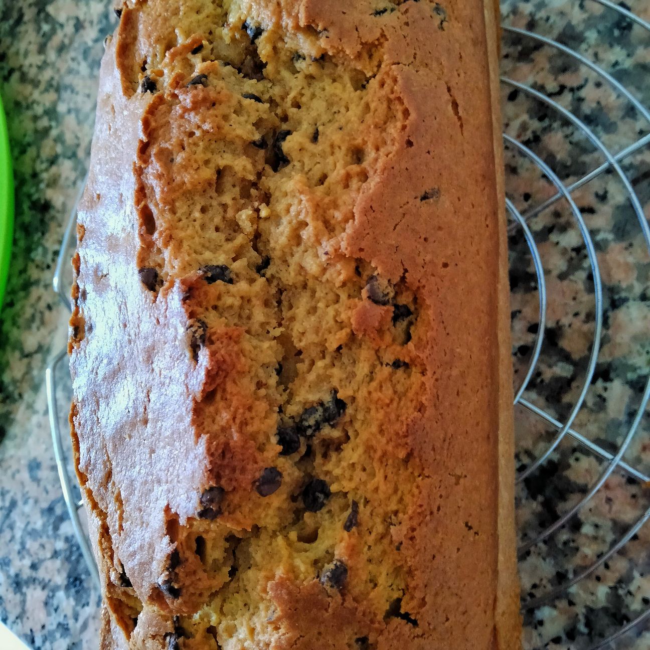 Plumcake speziato con zucca e gocce di cioccolato