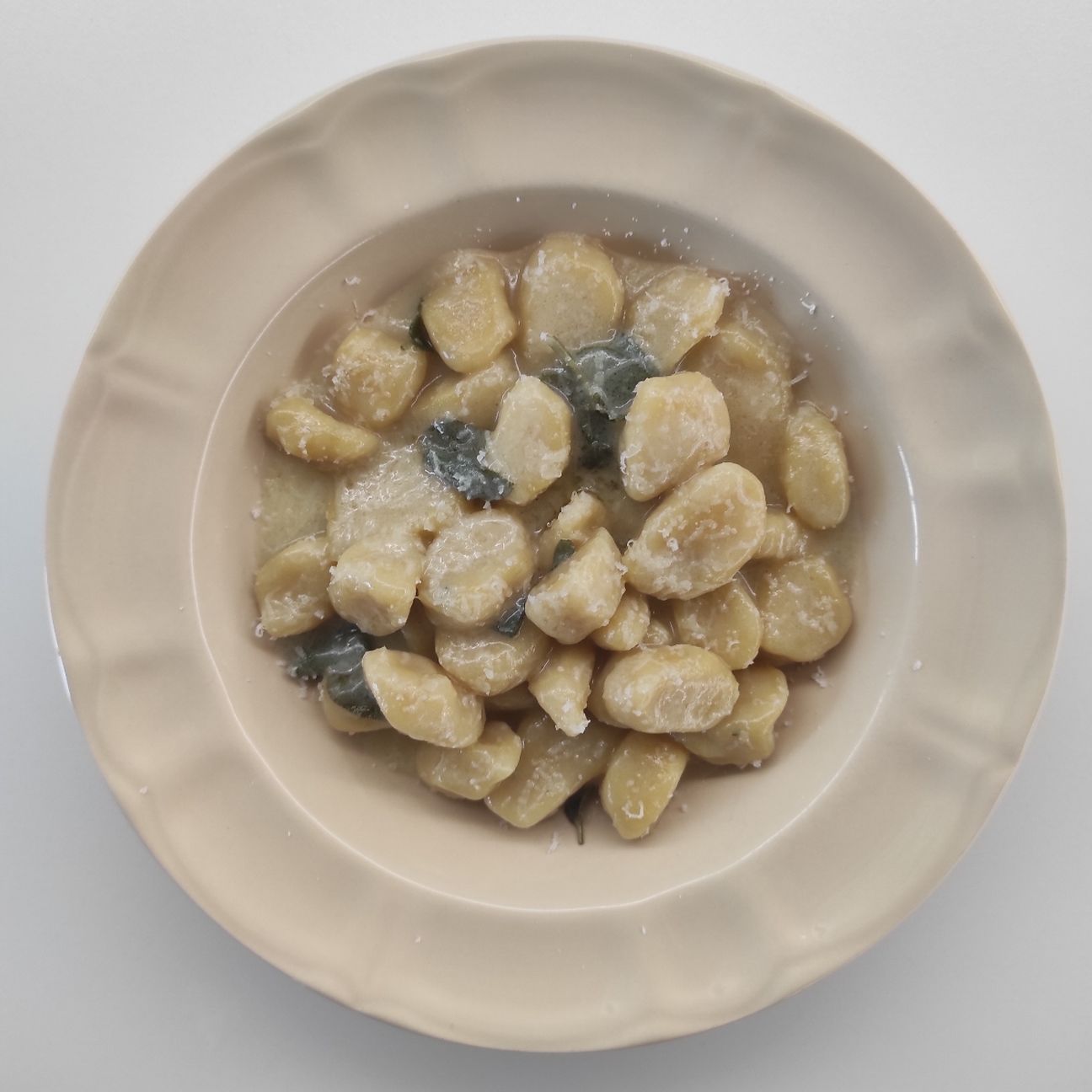 Gnocchi di zucca con burro e salvia