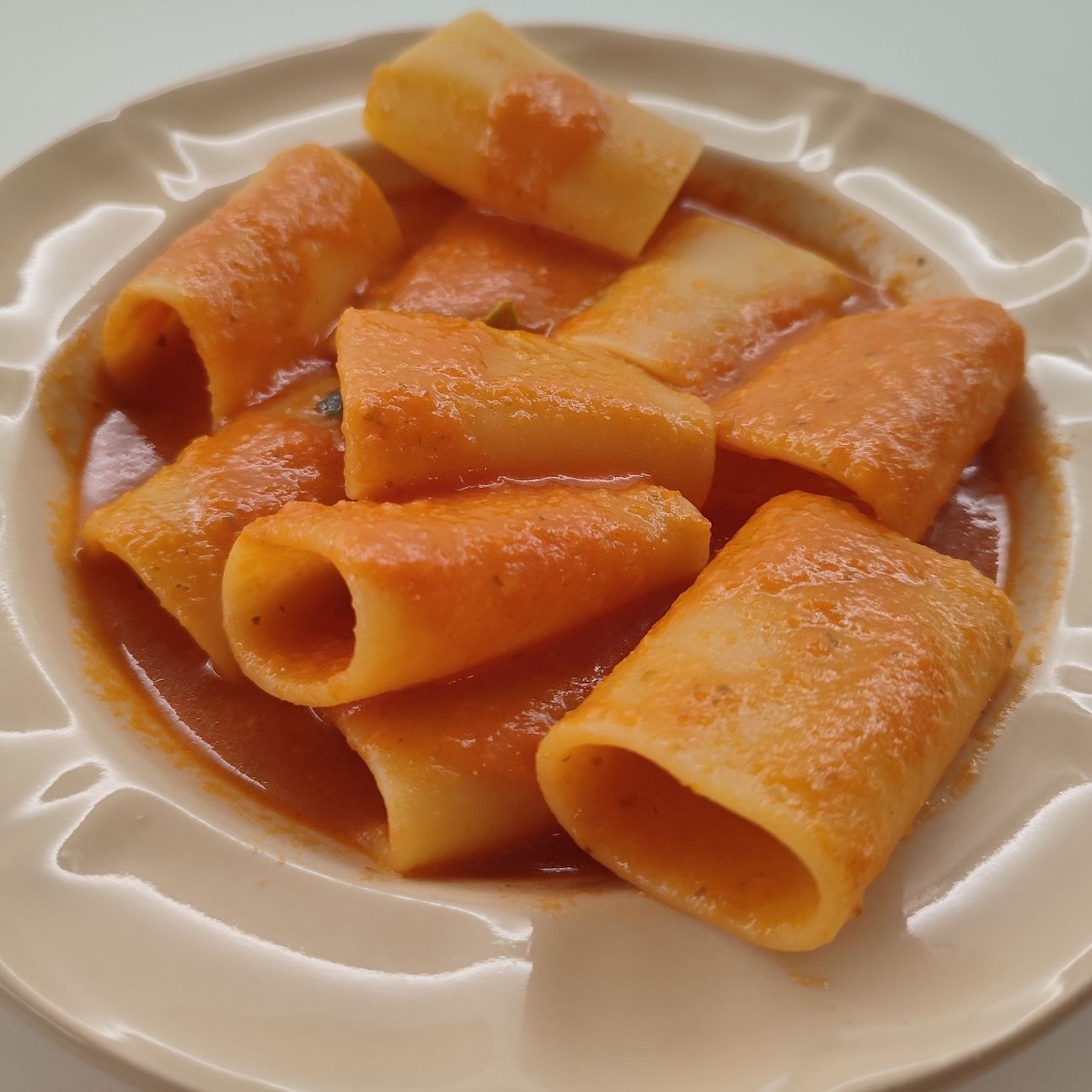 Paccheri al pomodoro