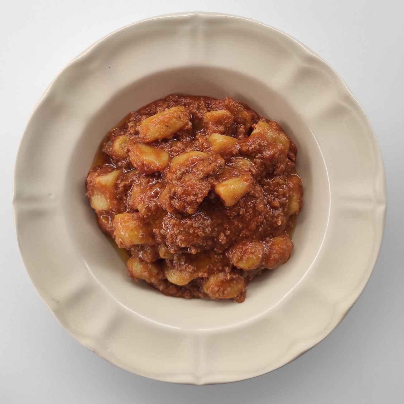 Gnocchi di zucca al ragù di salsiccia