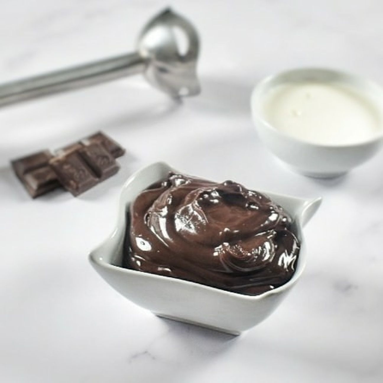 GANACHE AL CIOCCOLATO FONDENTE