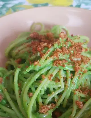 Ricetta spaghetti al pesto di bietole di griecogius