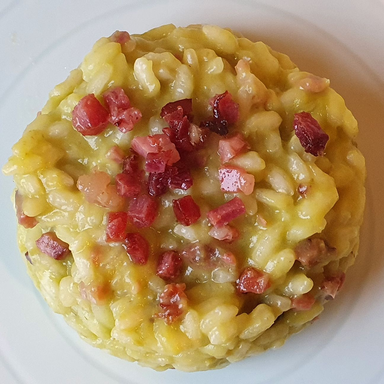 Risotto agli asparagi con pancetta croccante