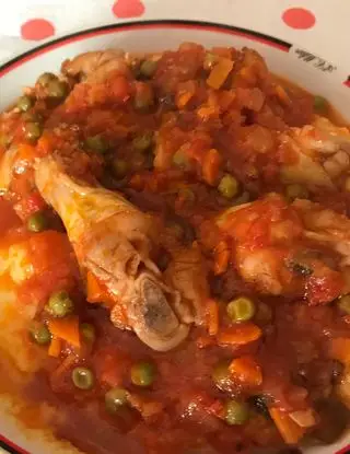 Ricetta FUSI DI POLLO ALLA CACCIATORA CON POLENTA di maurizio765