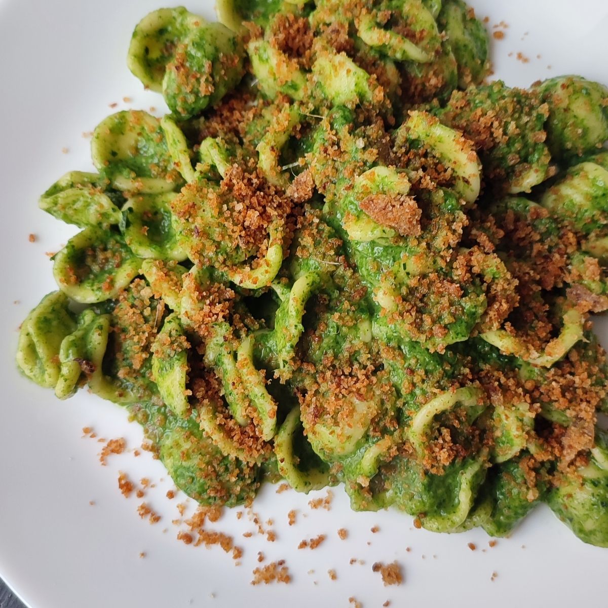 ORECCHIETTE E CICORIA