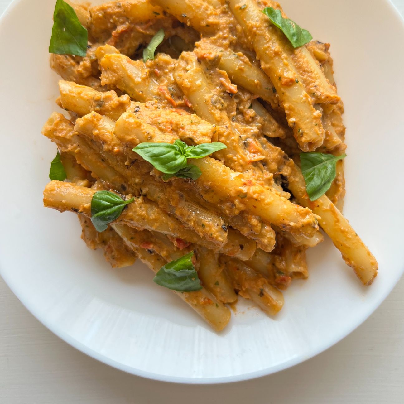 Mezzi ziti con crema di Melanzane