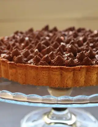 Ricetta Crostata al caramello salato e namelaka al cioccolato fondente di ileniagrossud