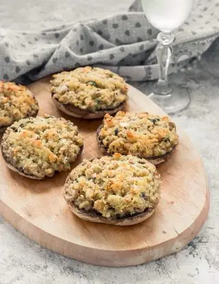 Ricetta FUNGHI RIPIENI E GRATINATI AL FORNO di lemilleeunabontadifranci