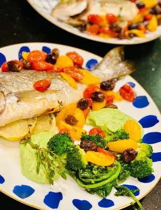 Ricetta Dal mare alla terra orate al profumo di pomodorini e olive , crema di fagiolini e nido di cima di rapa di lucia.pavanastolfo