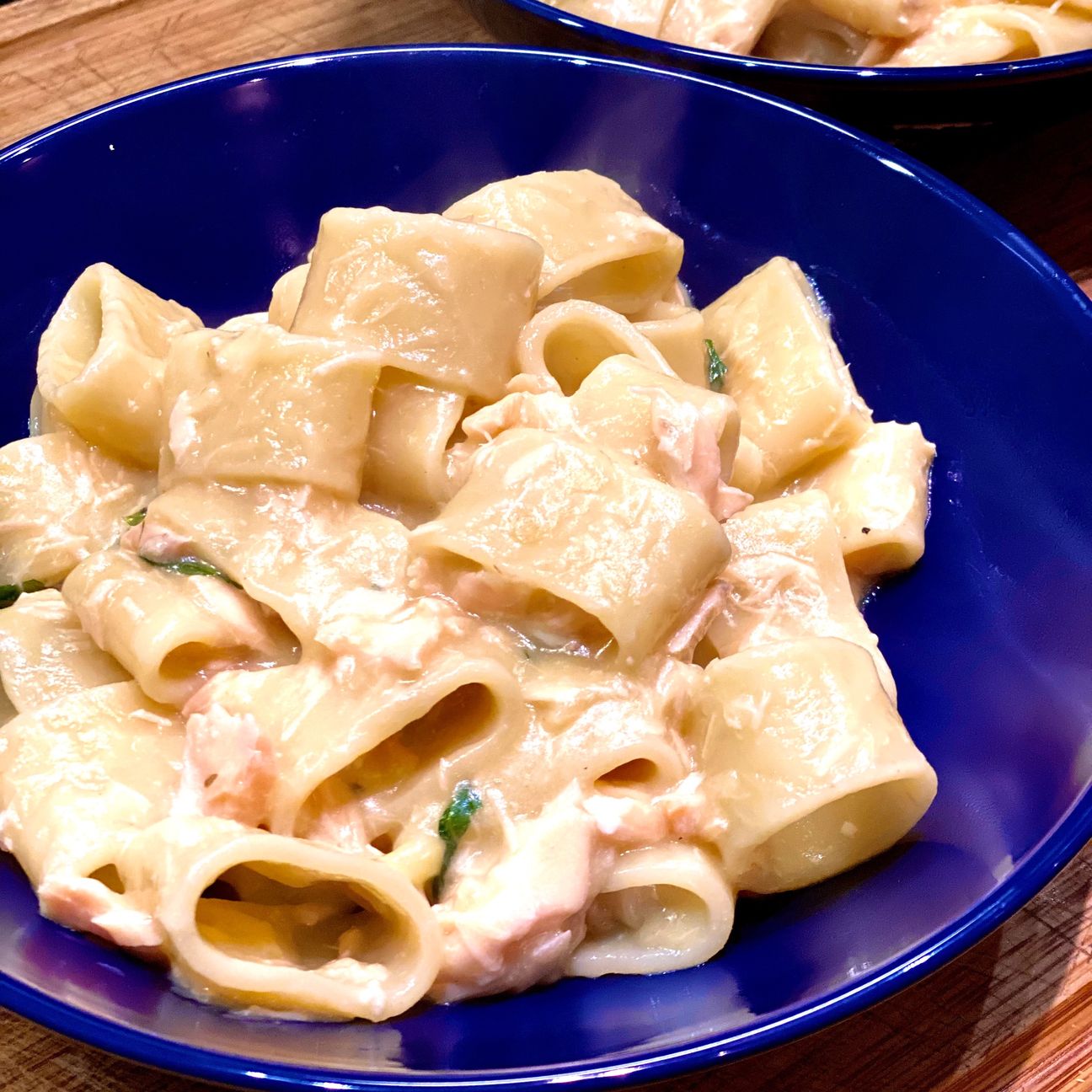 Calamarata salmone e crema di patate al parmigiano
