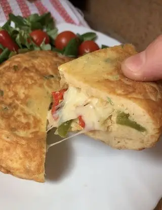 Ricetta Frittata sfiziosa con peperoni verdi e rossi di Cucinasicily_93012