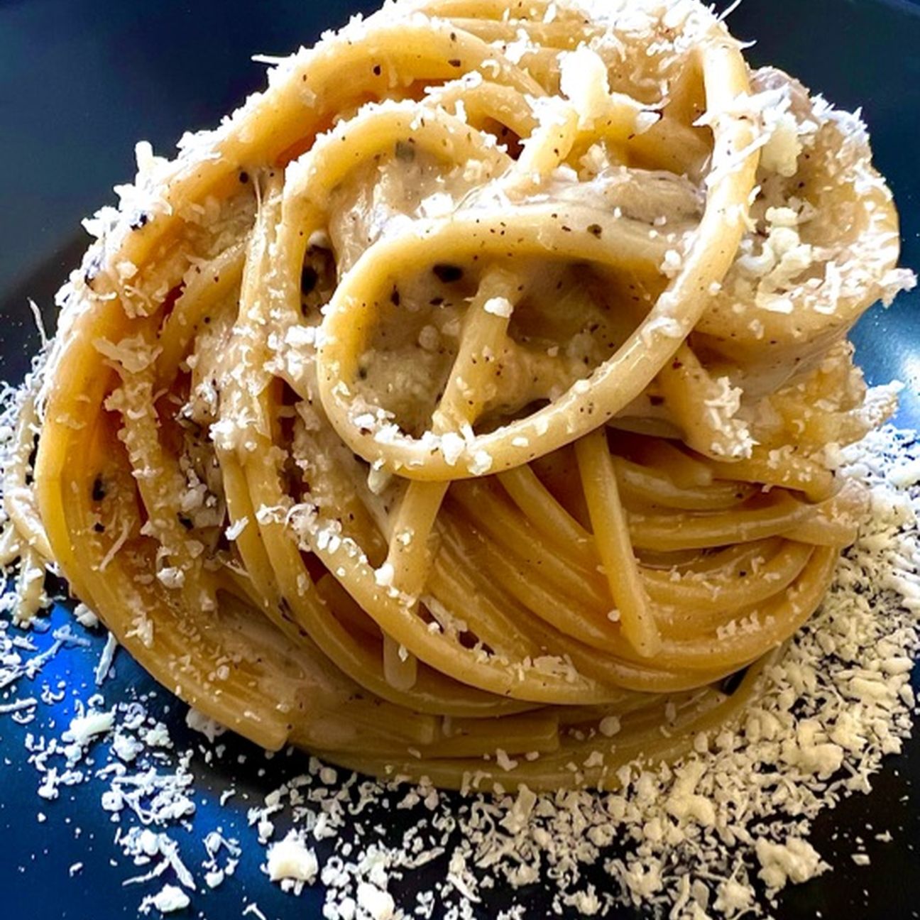 Spaghetti cacio e pepe