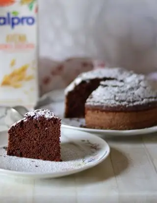 Ricetta Torta al cacao senza uova e senza burro di ricettedimaria