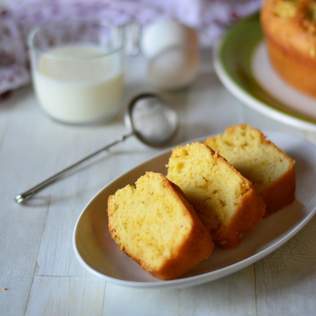 Ciambella al cioccolato bianco