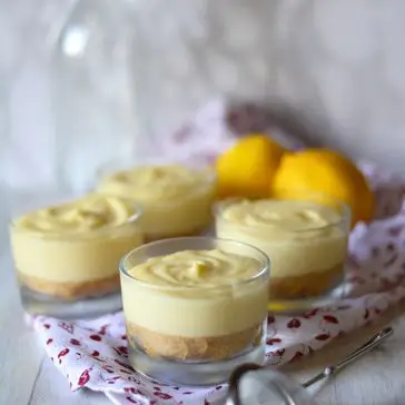 Ricetta Cheesecake al limone nel bicchiere