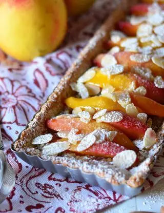Ricetta Crostata agli amaretti e frangipane di ricettedimaria